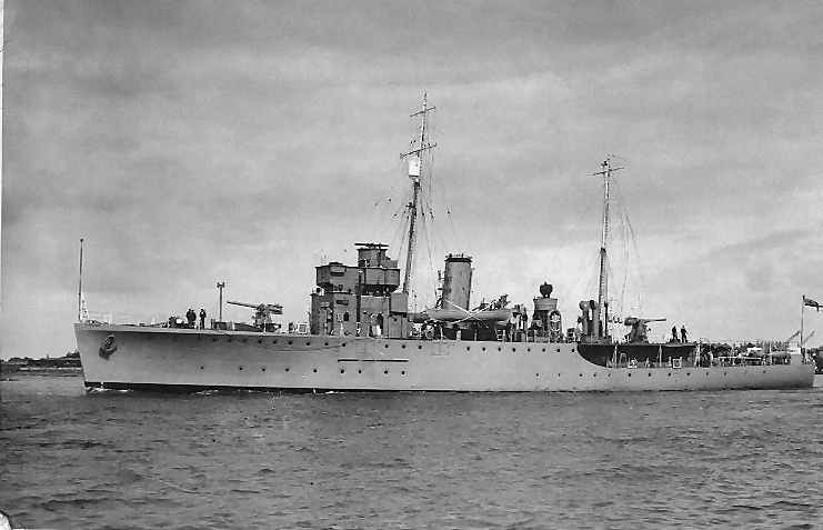 HMS Hazard - Halcyon Class Minesweeper