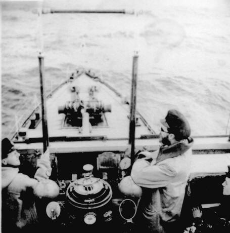 HMS Hazard bridge (skipper on right)