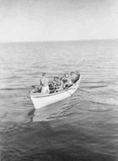 HMS Sharpshooter - sea boat crew exercising man overboard drill at Suez