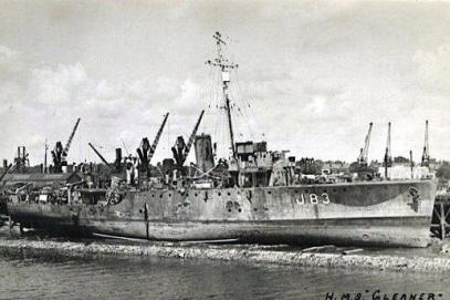 HMS Gleaner at breakers, Preston