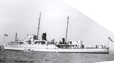 HMS Gleaner 1938 - Halcyon Class Minesweeper