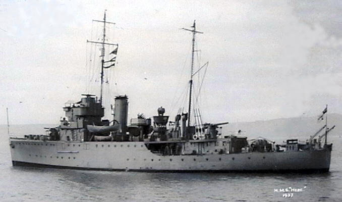HMS Hebe 1938 - Halcyon Class Minesweeper