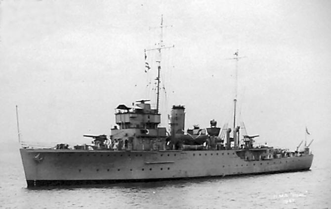 HMS Hebe 1938 - Halcyon Class Minesweeper