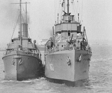 Hussar returning to Harwich with bomb damage May 1940