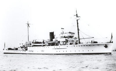 HMS Scott 1954 - Halcyon Class Minesweeper